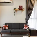 Jb City Family Suite Danga Bay By Cowidea