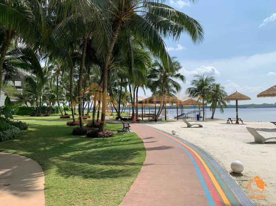 Jb Family Danga Bay By Cowidea Apartment